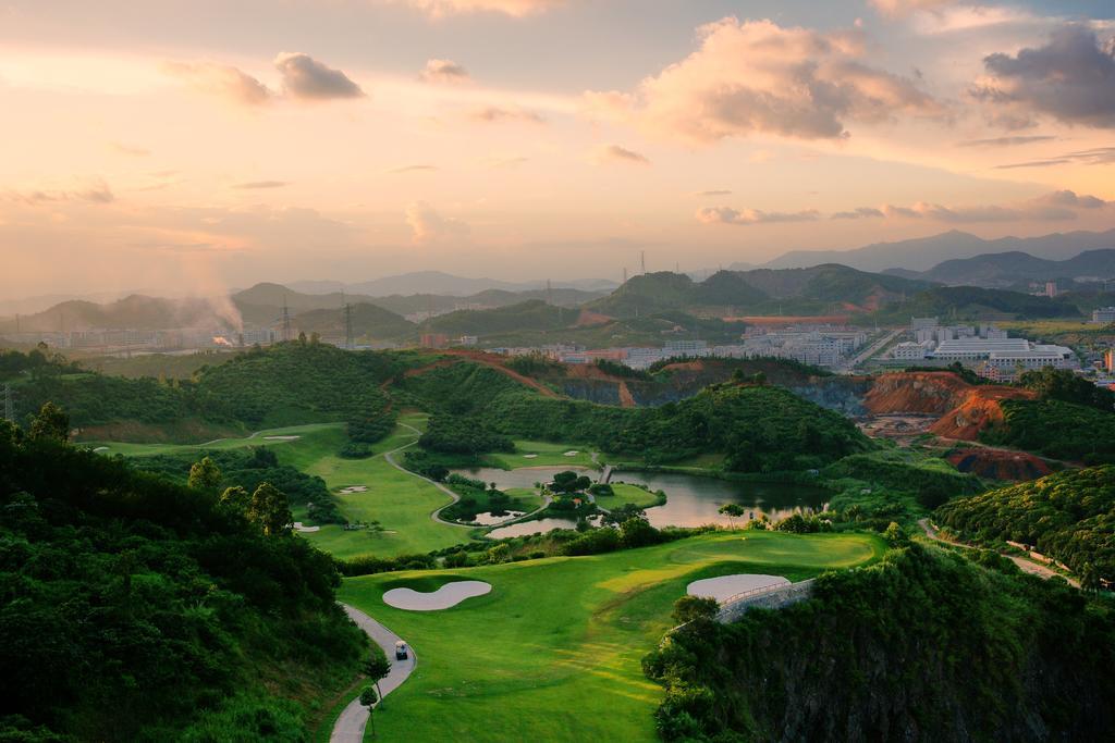 Phoenix Hill Hotel Dongguan - Golf Course Shop Dongguan (Guangdong) Exterior foto